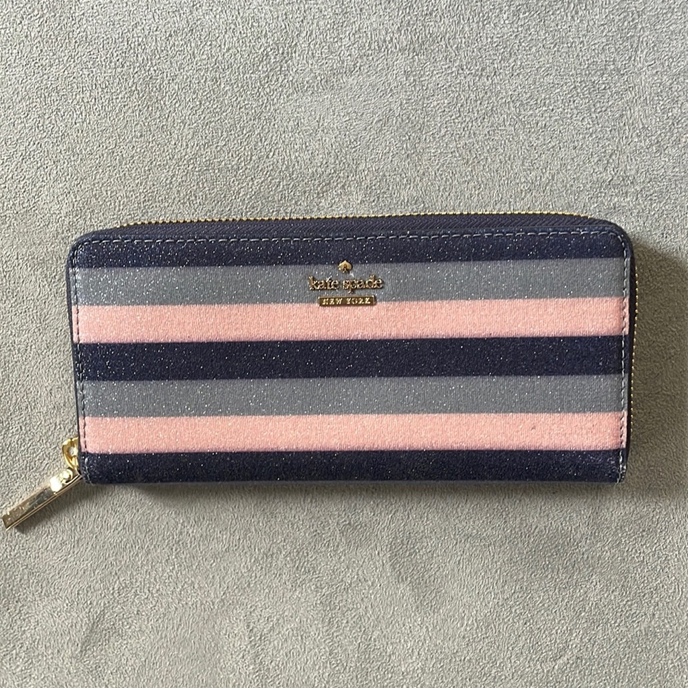 ✨ Kate spade wallet